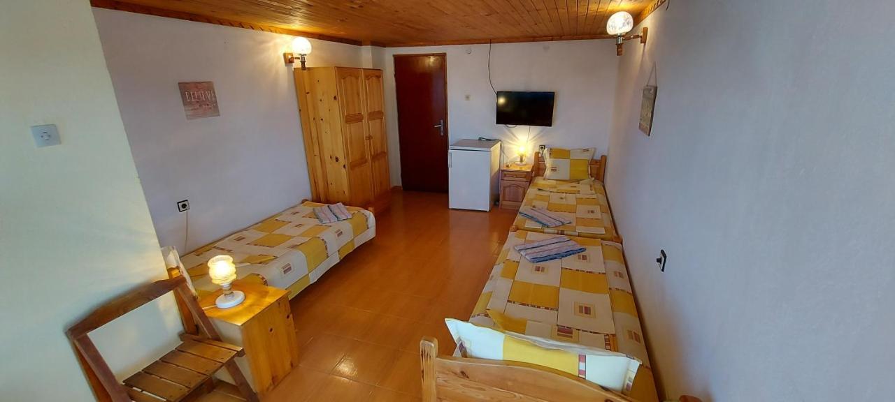 Guest House Nikolovi Lozenec Exteriér fotografie